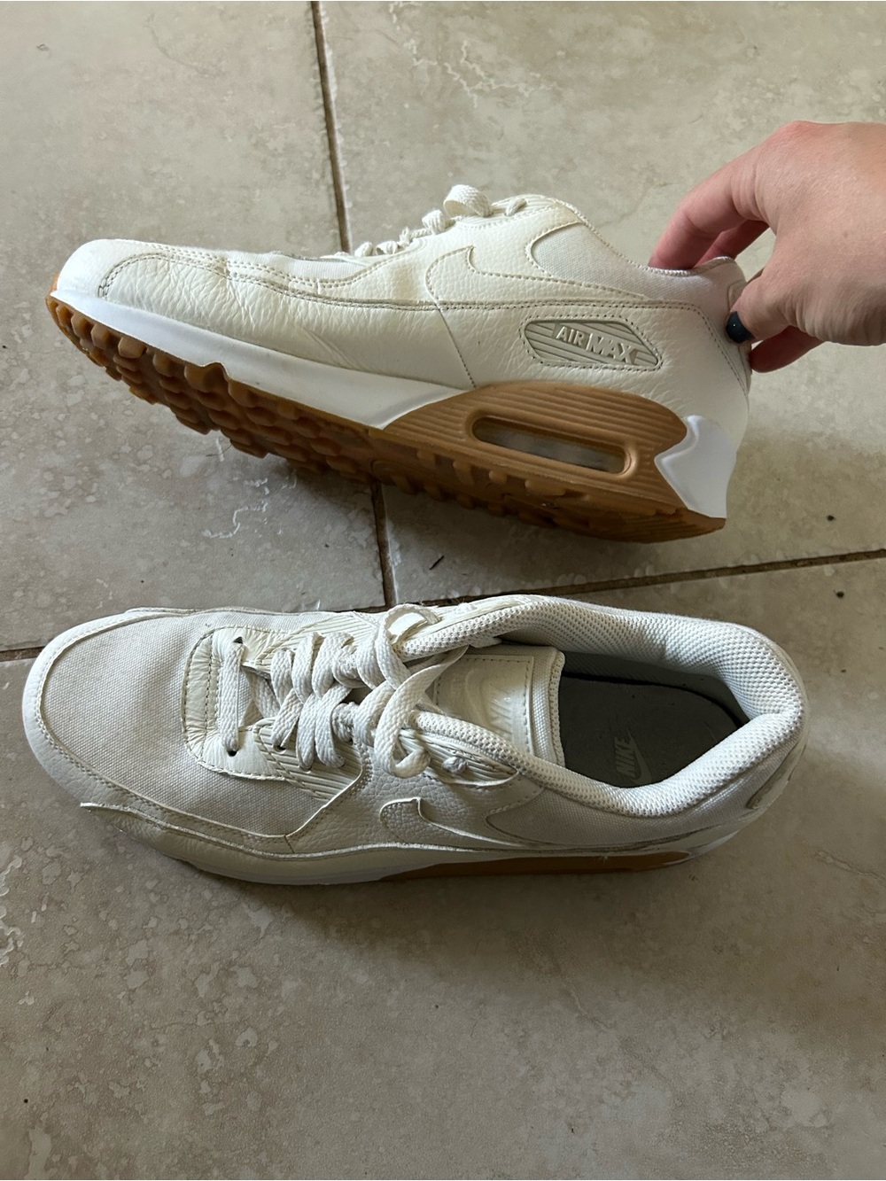 Nike air max Cream/white upper and Gum sole
